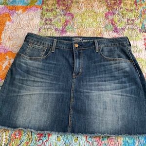 Levi’s mini jean skirt